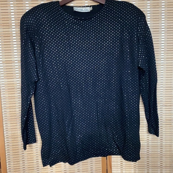 Vintage 1980s embellish with silver white sequins in black fabric in size Medium - Picture 10 of 14